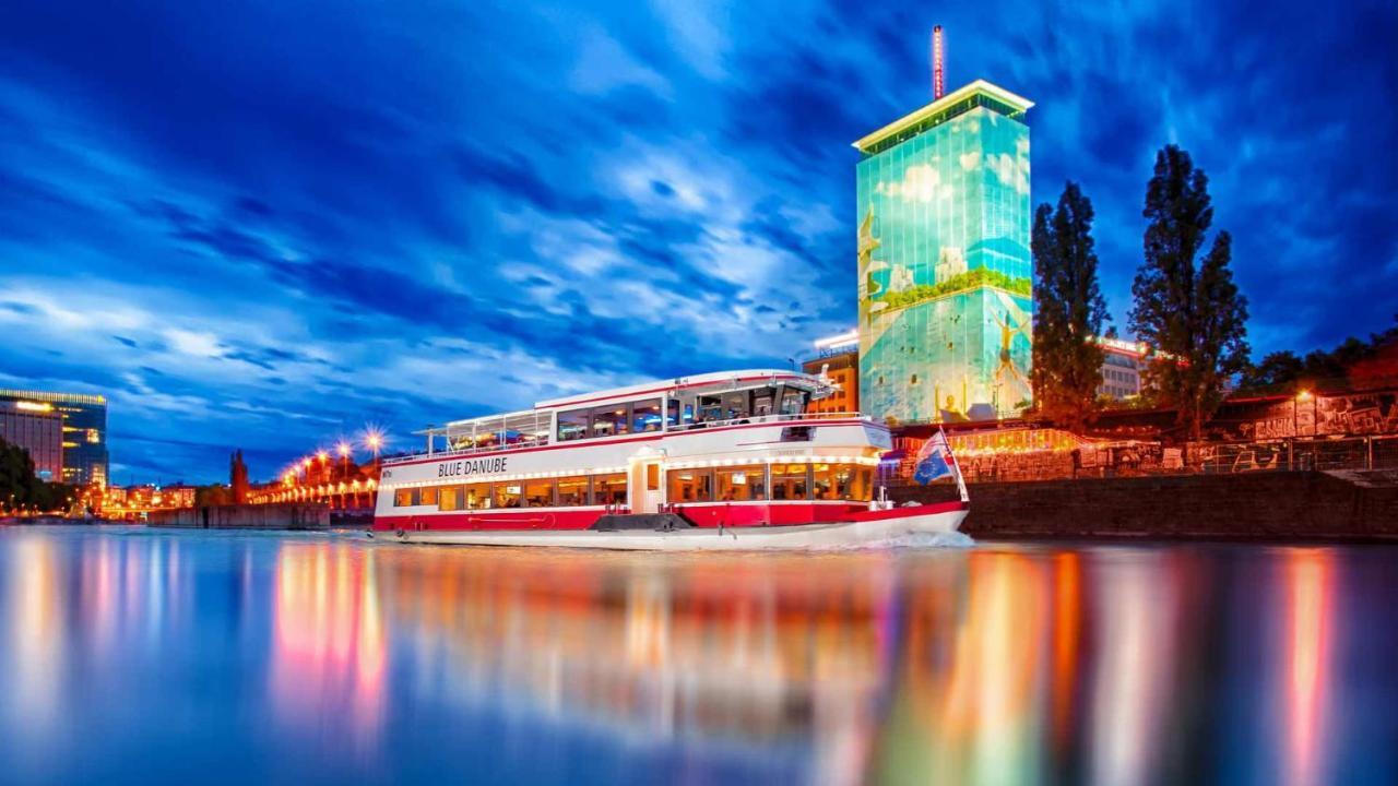 Family Deluxe A Stone Throw From The City Centre And Danube ウィーン エクステリア 写真