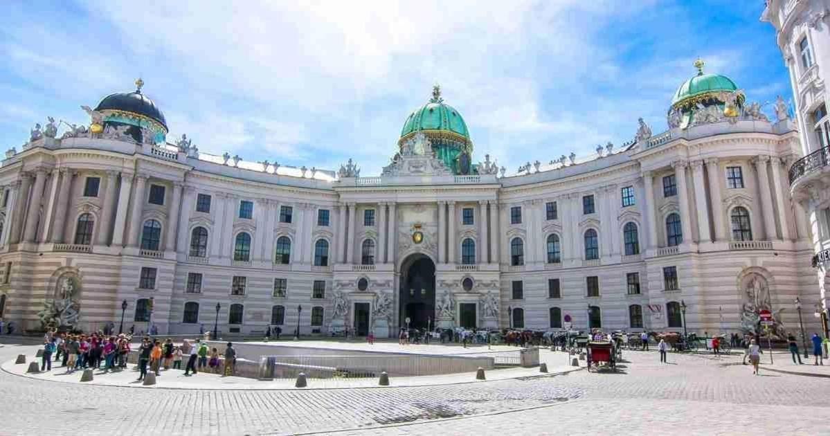 Family Deluxe A Stone Throw From The City Centre And Danube ウィーン エクステリア 写真